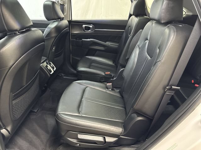 Used 2023 Kia Sorento SX FWD image 13