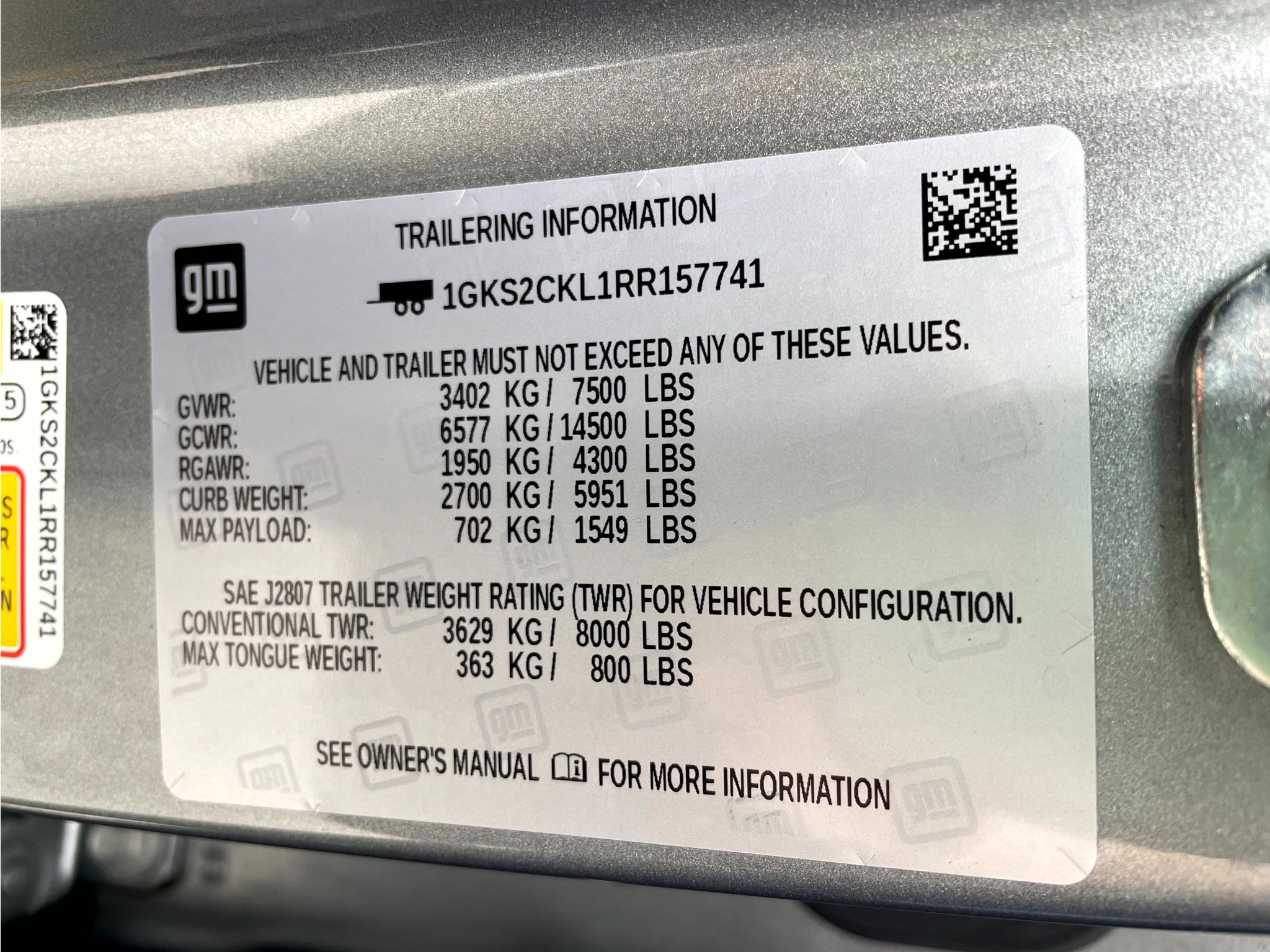 Used 2024 GMC Yukon AT4 w/ Technology Package AWD/4WD image 22