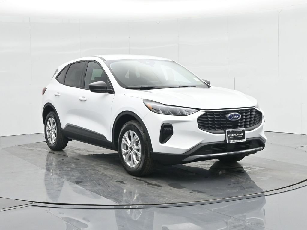 New 2025 Ford Escape Active image 3
