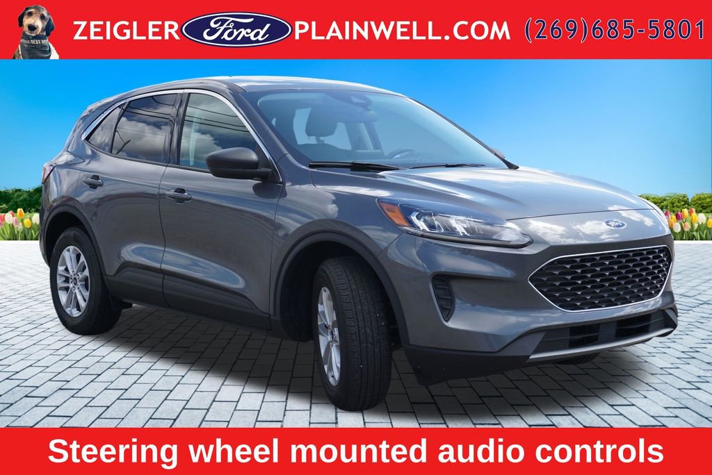 Used 2022 Ford Escape SE w/ Cold Weather Package AWD/4WD image 7