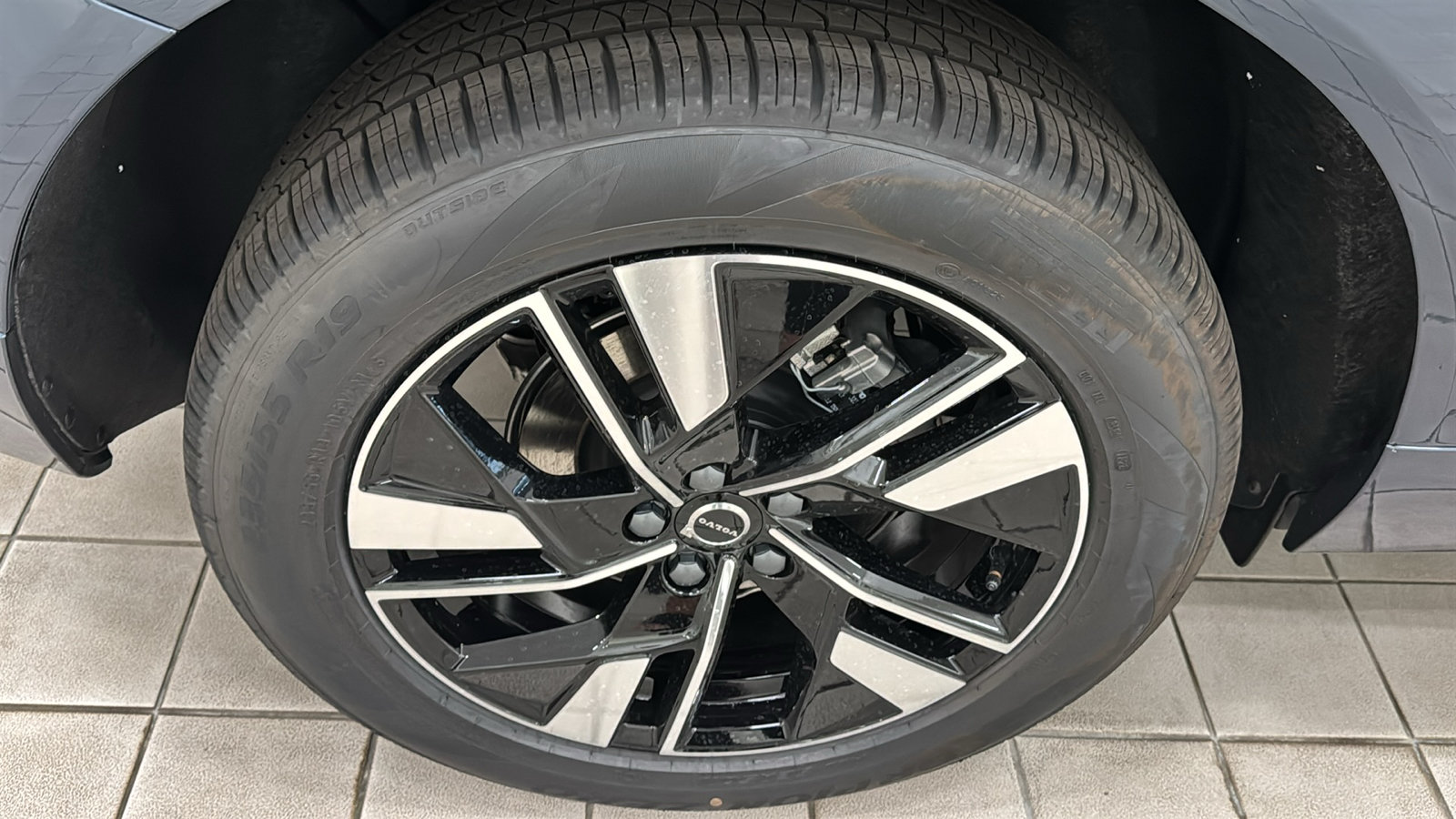 New 2027 Volvo XC60 B5 Core AWD/4WD image 31