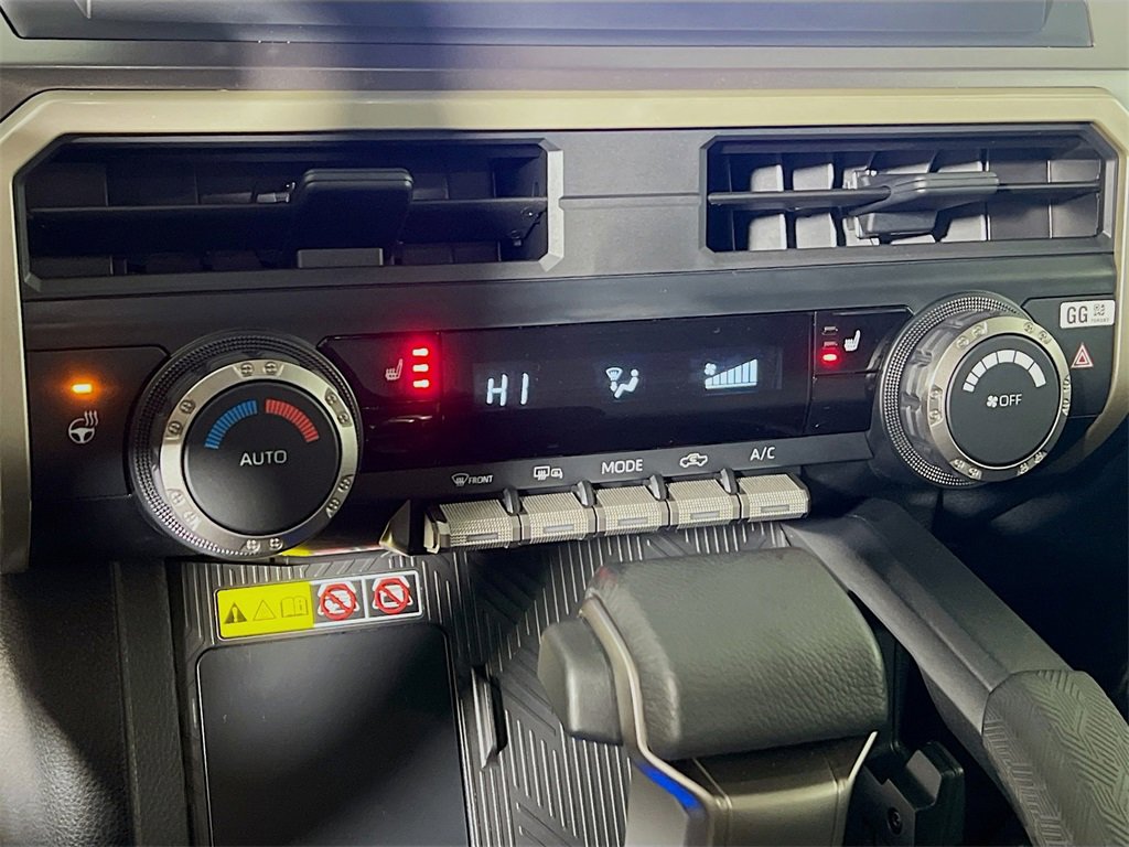 Certified 2025 Toyota Tacoma SR5 image 15