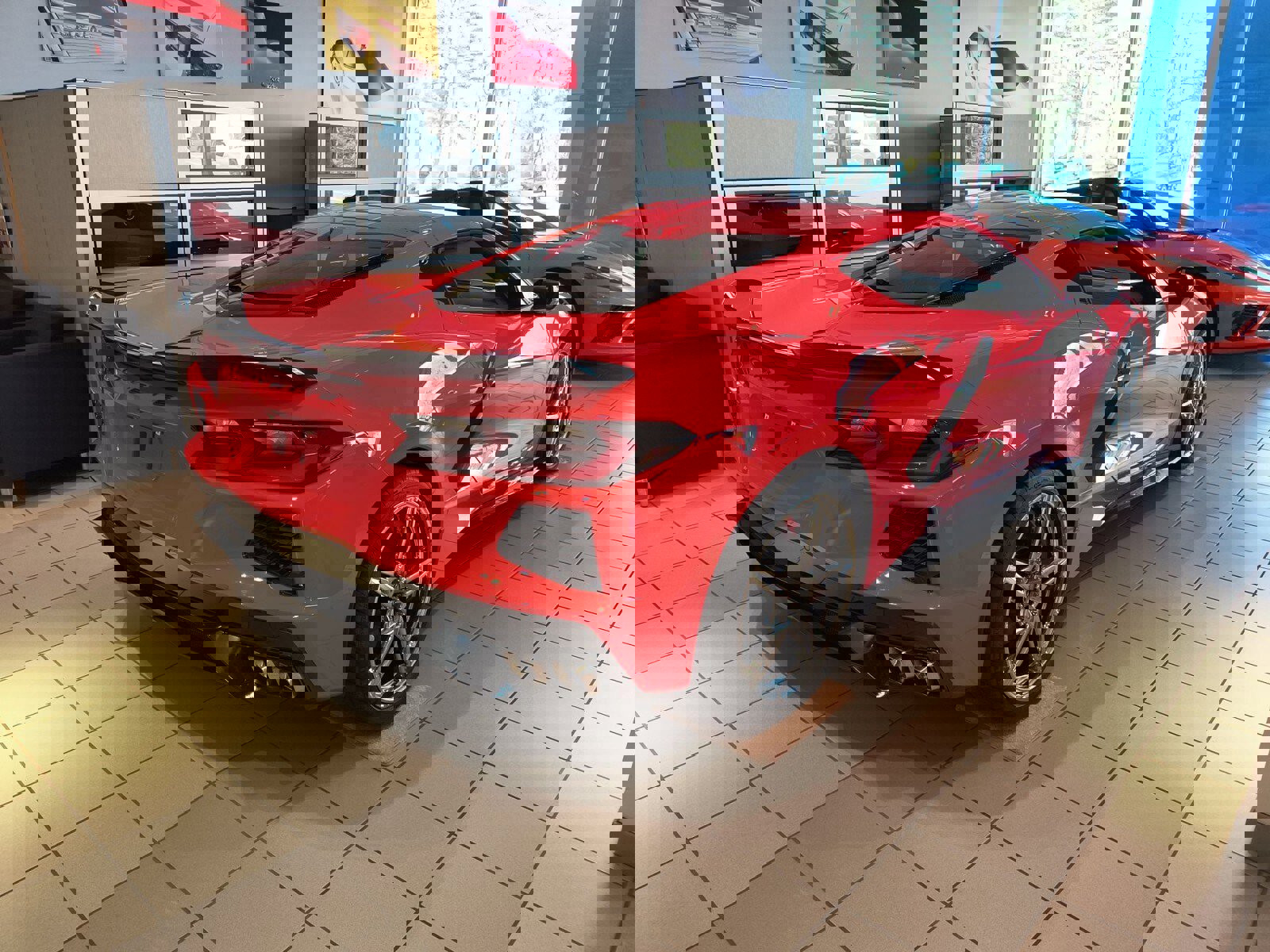 Used 2020 Chevrolet Corvette Stingray Preferred Cpe w/ 2LT Preferred Equipment Group image 8