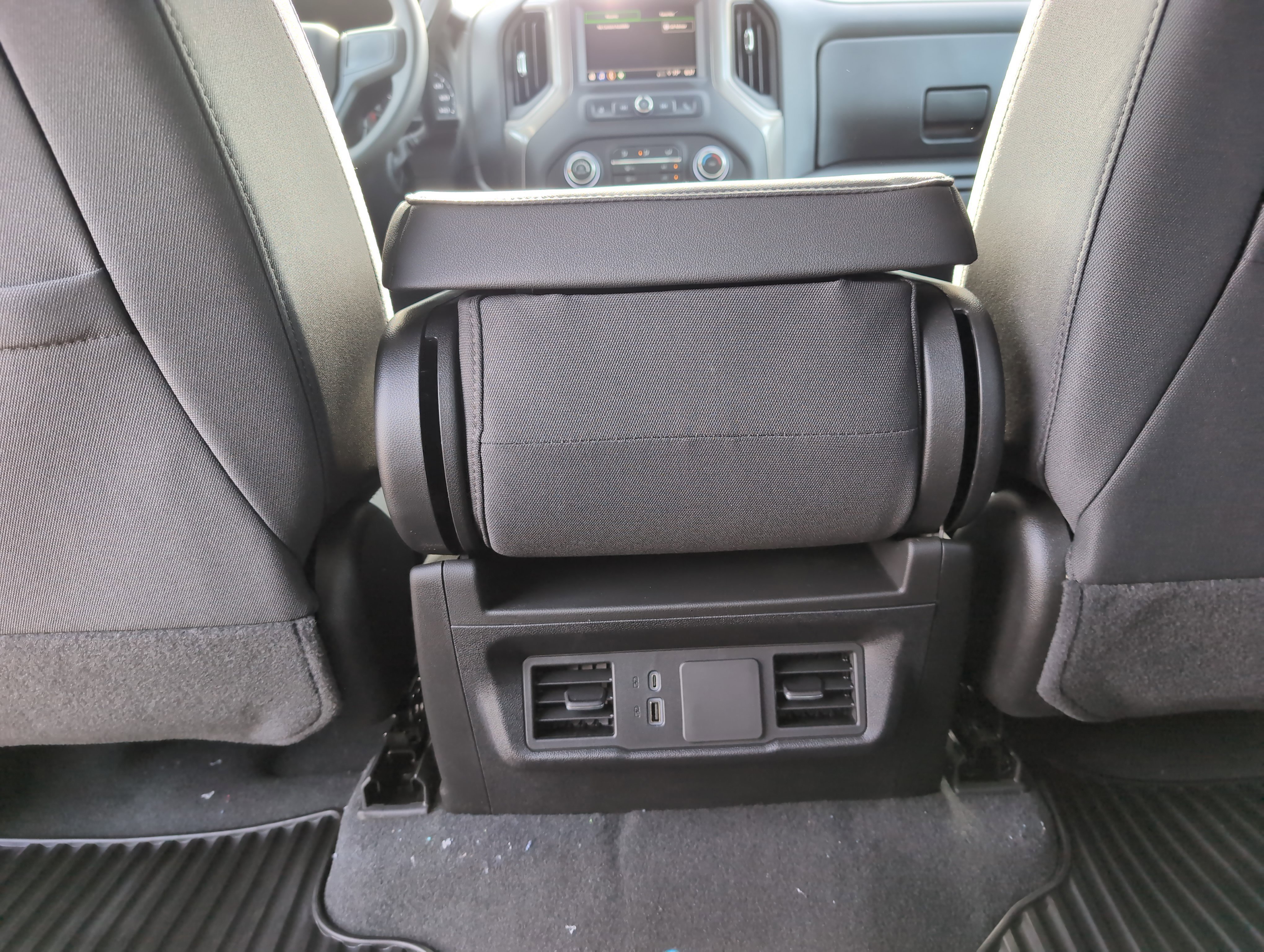 New 2026 Chevrolet Silverado 2500 Custom w/ Custom Value Package AWD/4WD image 30