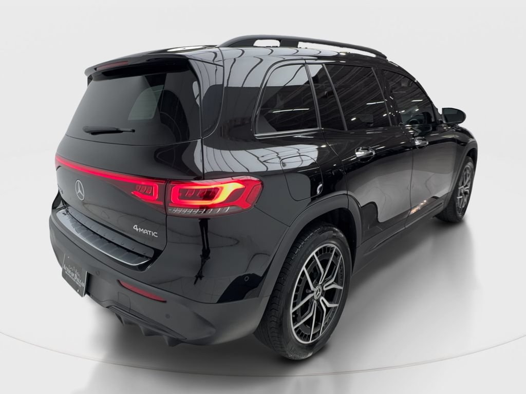 Used 2023 Mercedes-Benz EQB 350 4MATIC SUV image 7