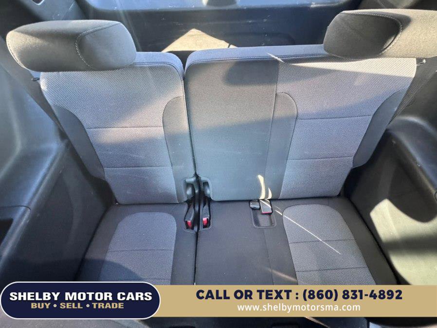 Used 2022 Chevrolet Traverse LT w/ LPO, Floor Liner Package image 17