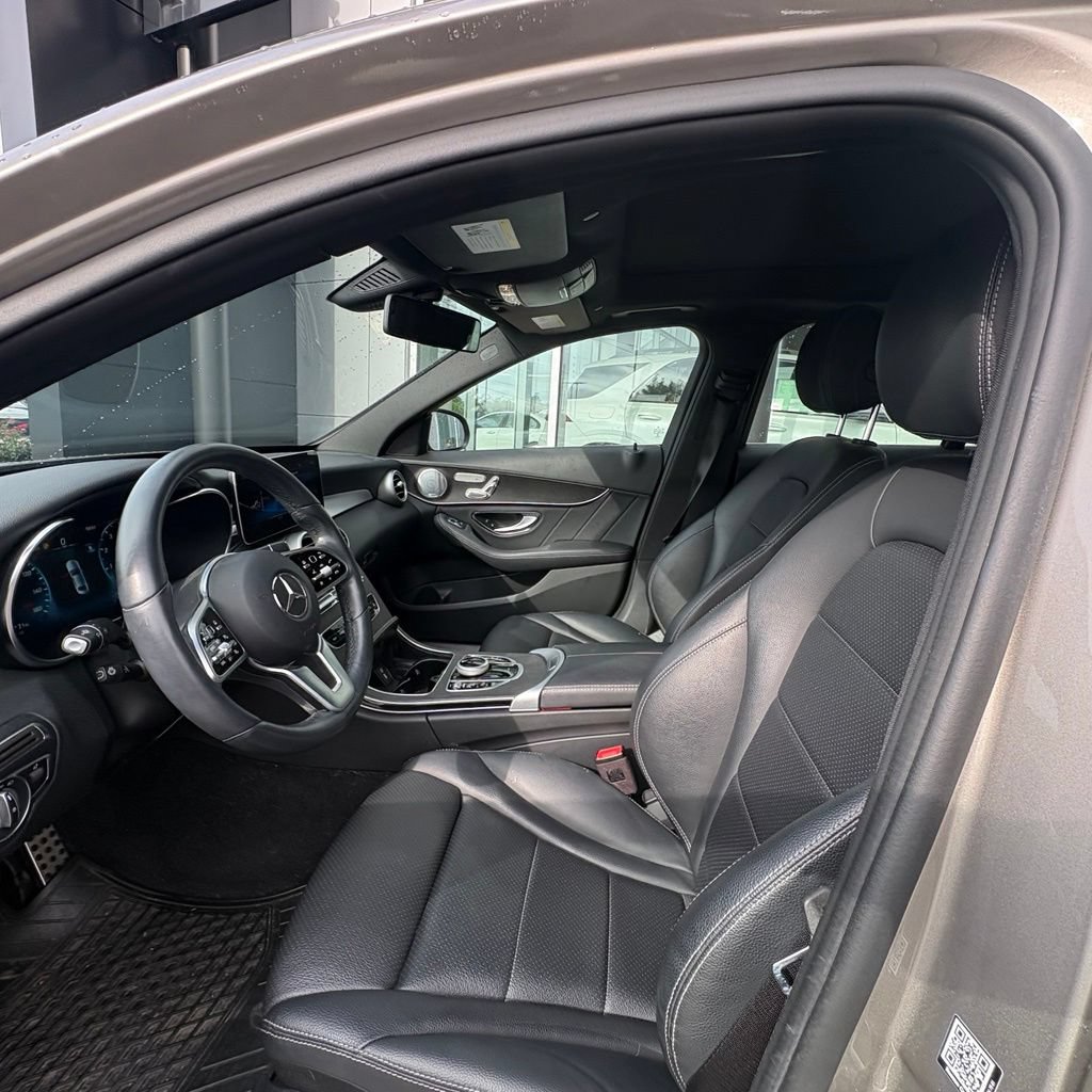 Used 2020 Mercedes-Benz C 300 4MATIC Sedan image 9