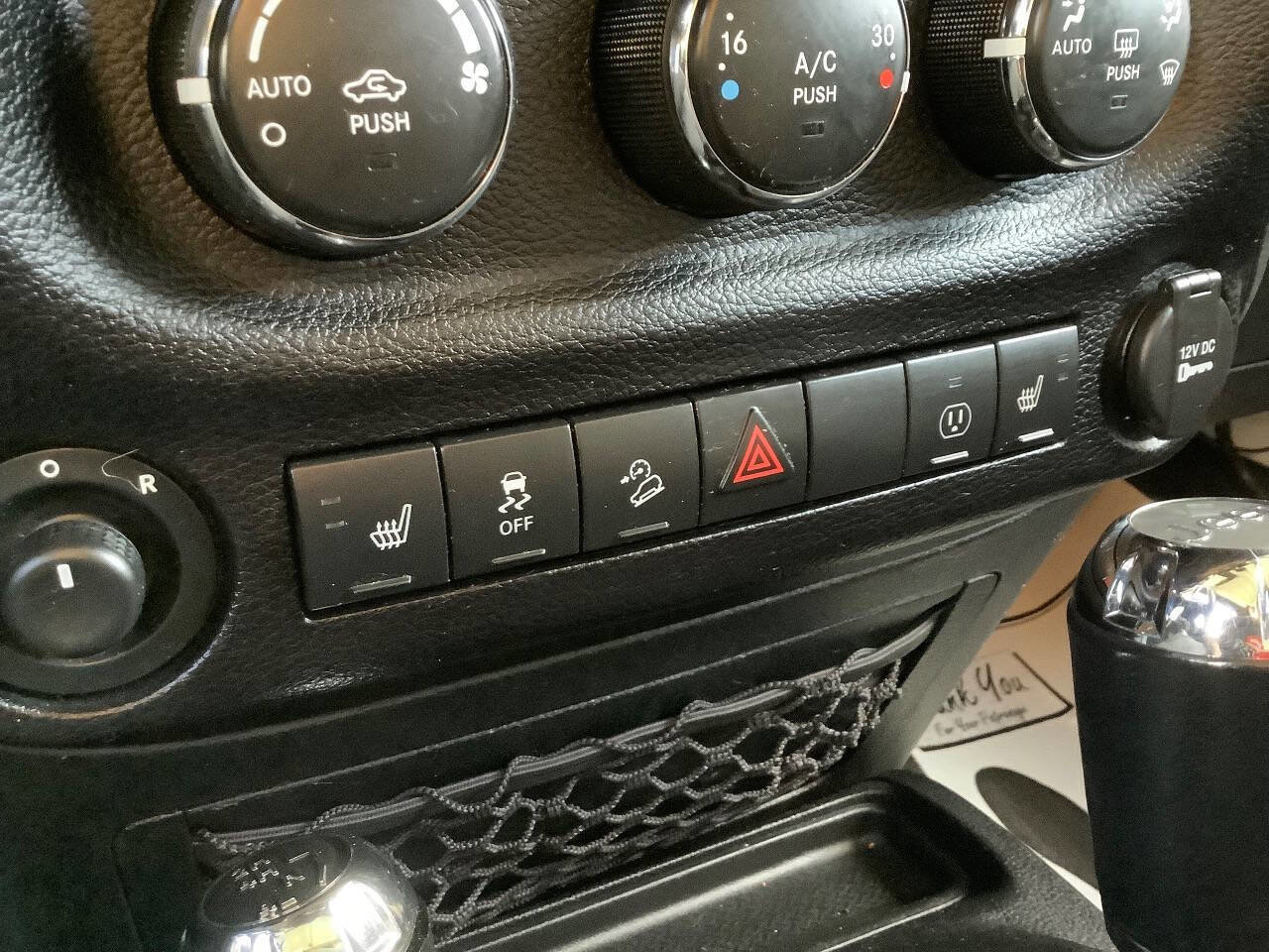 Used 2013 Jeep Wrangler Sahara w/ Connectivity Group image 37