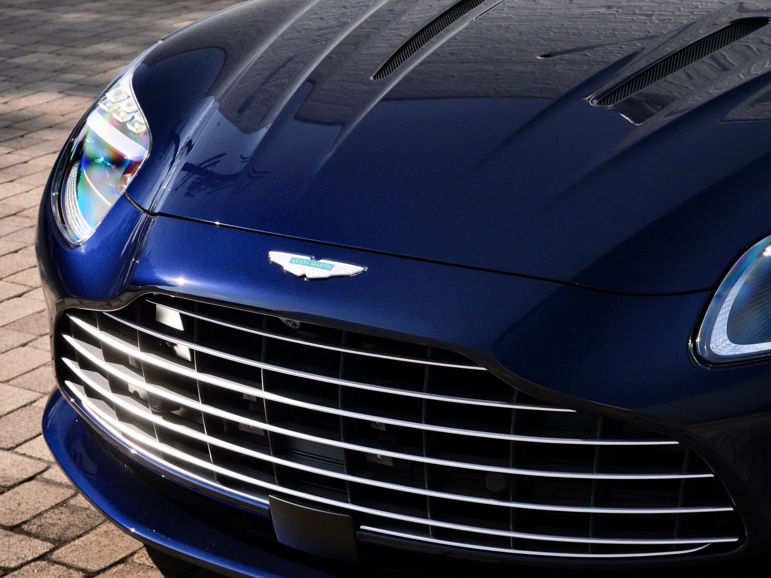 New 2026 Aston Martin DB12 Coupe RWD image 13
