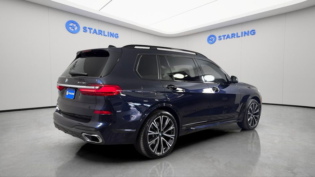 Used 2021 BMW X7 xDrive40i w/ M Sport Package AWD/4WD image 9