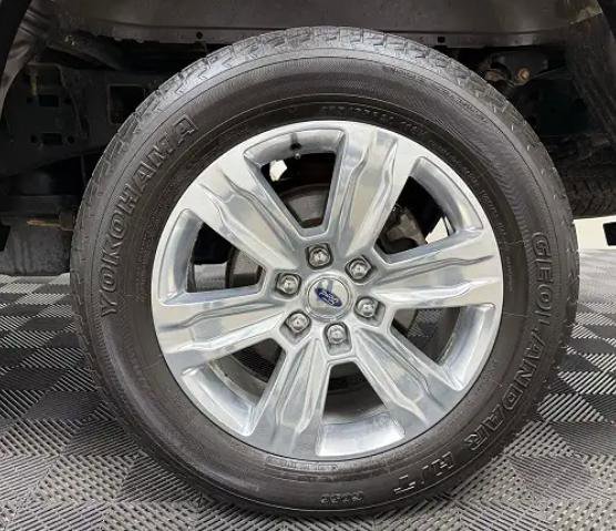 Used 2019 Ford F150 Platinum w/ Max Trailer Tow Package image 28