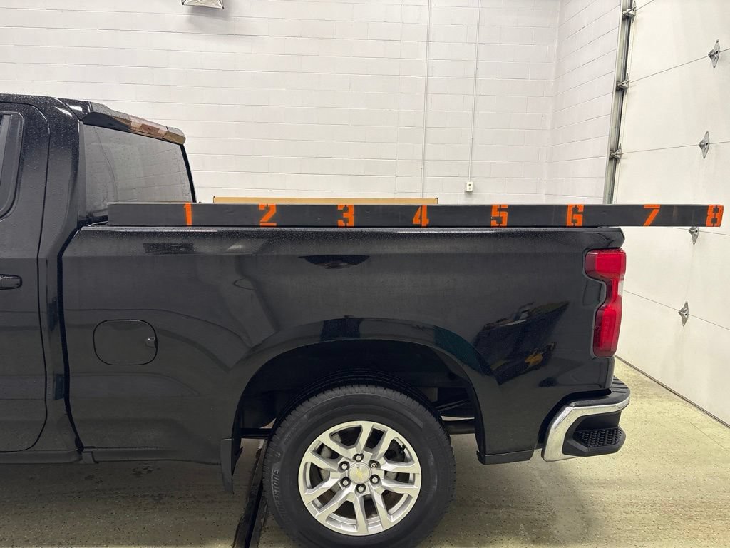 Used 2021 Chevrolet Silverado 1500 LT AWD/4WD image 13