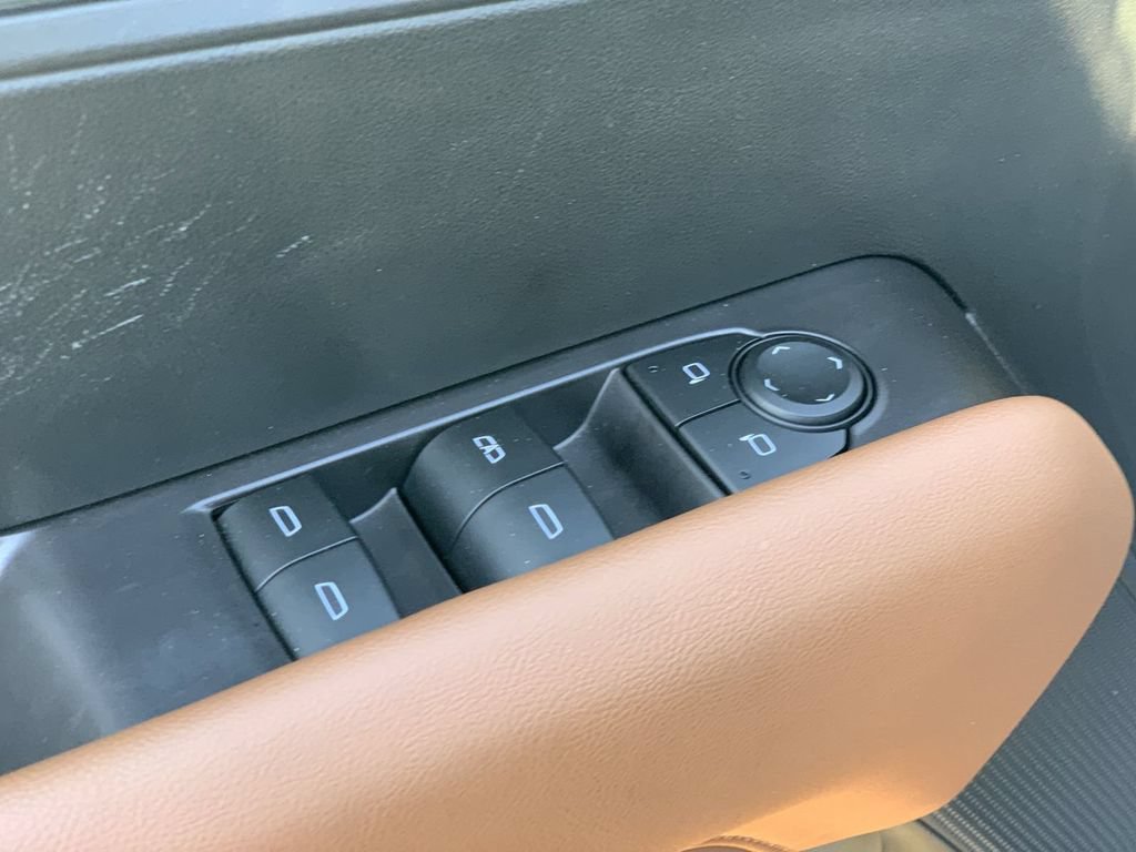 Certified 2023 GMC Canyon AT4 AWD/4WD image 21
