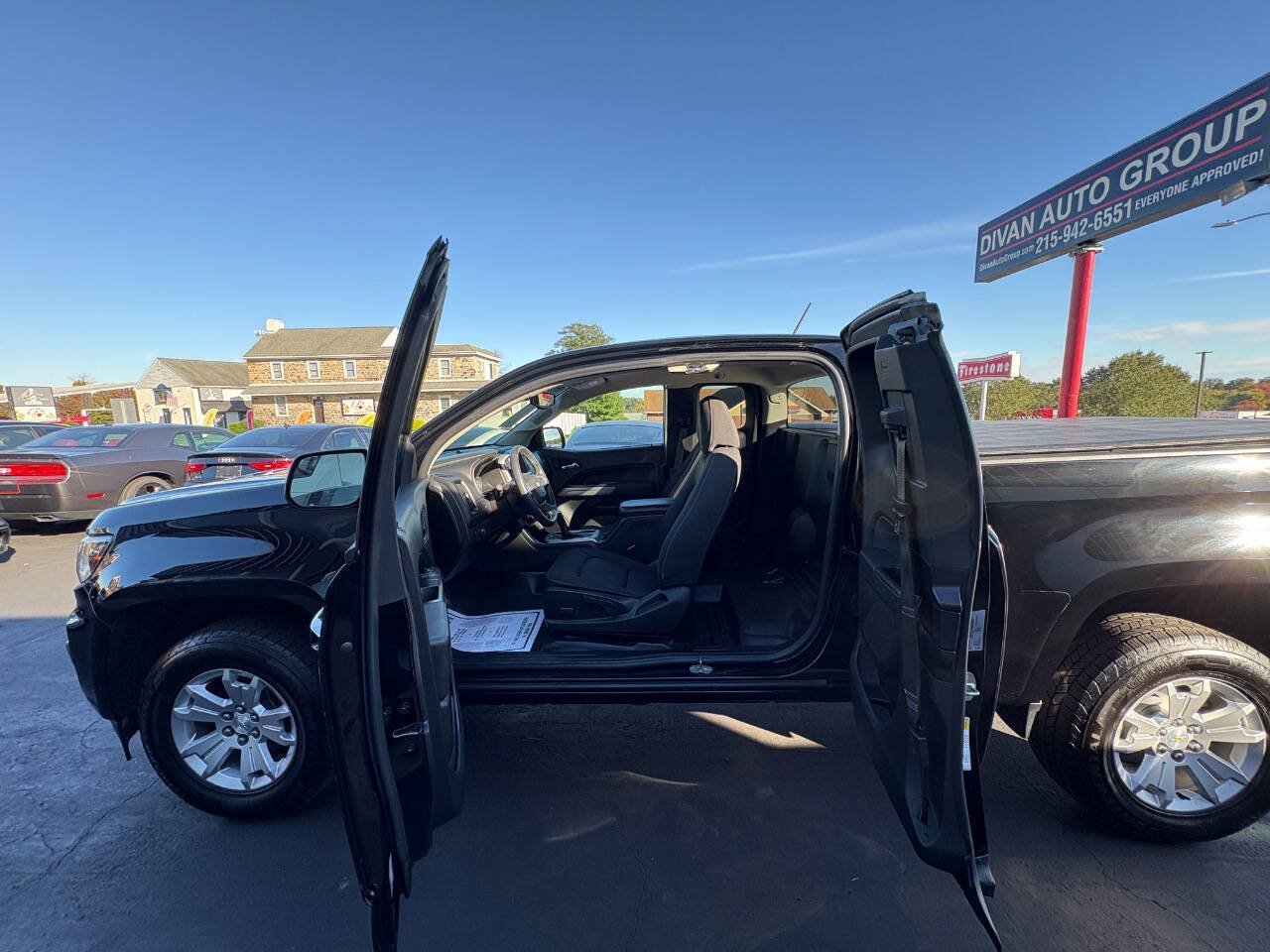Used 2021 Chevrolet Colorado LT w/ Fleet Safety Package RWD image 11