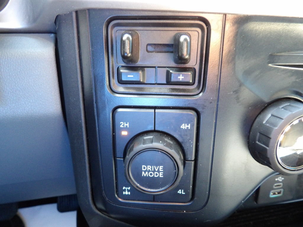 Used 2024 Ford F250 XLT w/ FX4 Off-Road Package AWD/4WD image 20