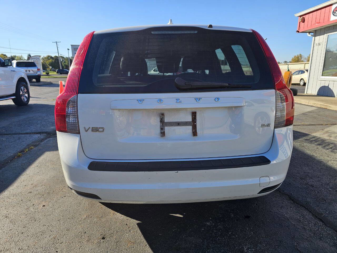 Used 2010 Volvo V50 2.4i image 8