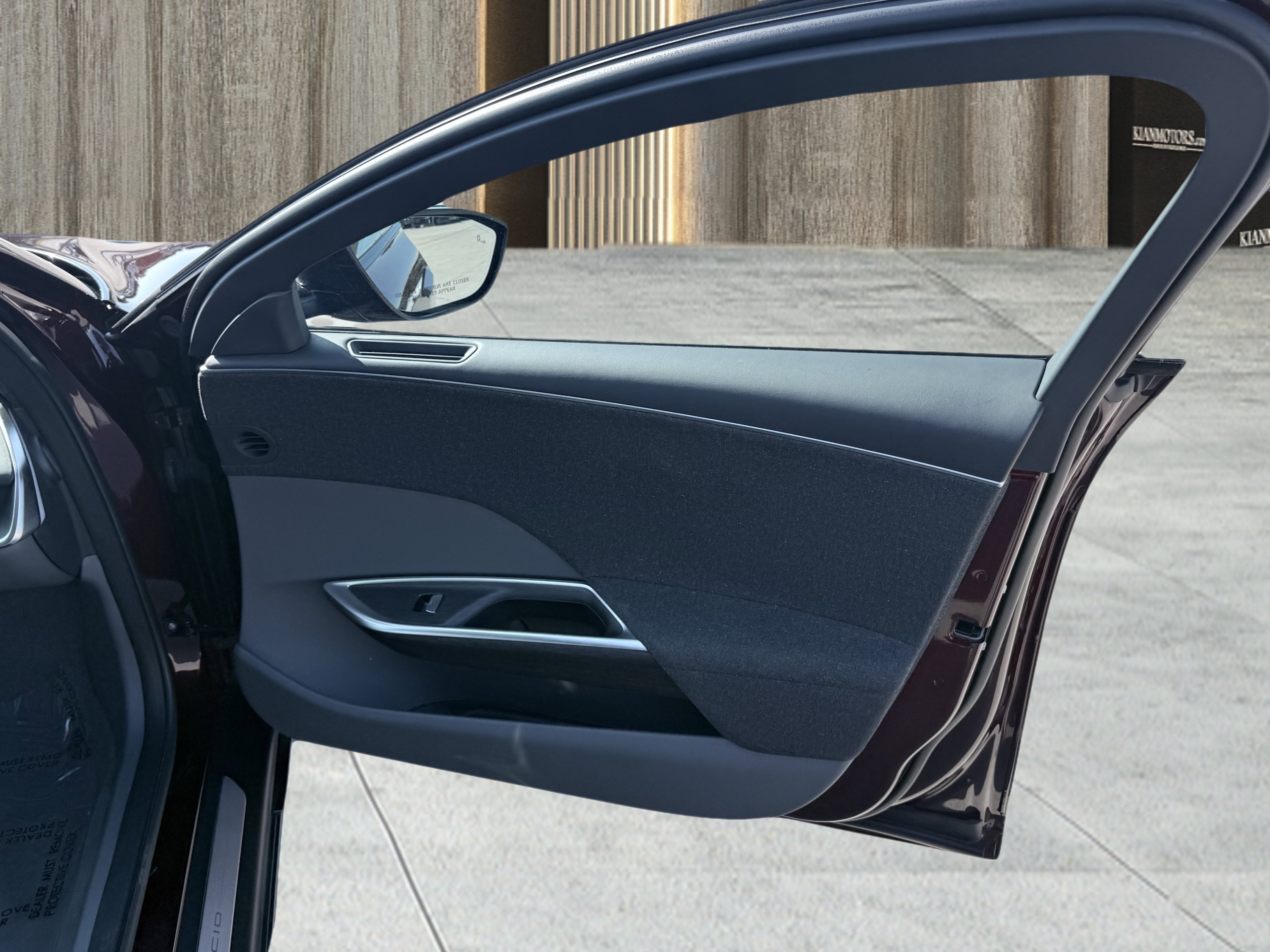 Used 2025 Lucid Air Touring AWD/4WD image 49
