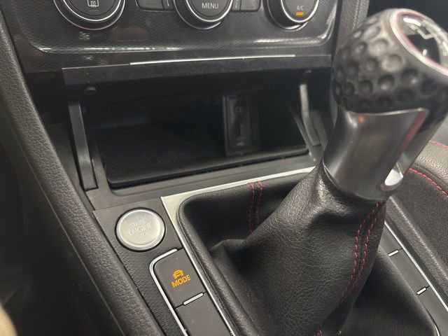 Used 2017 Volkswagen GTI Autobahn image 37