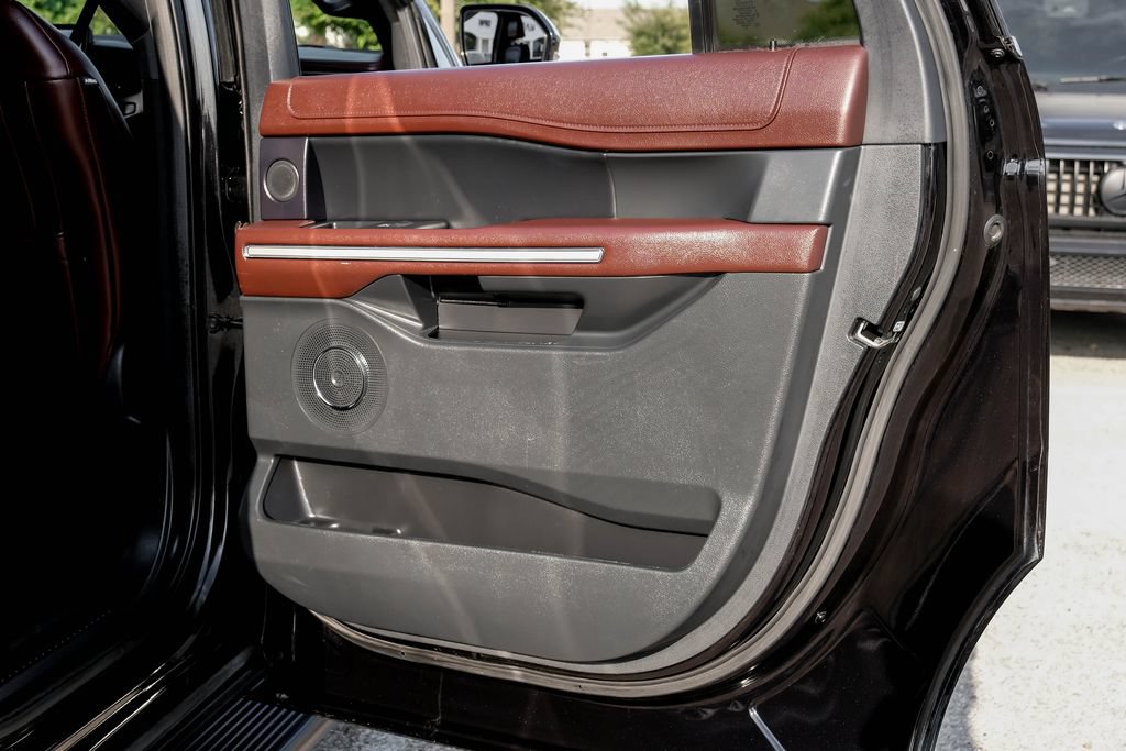 Used 2024 Ford Expedition Max Limited RWD image 59