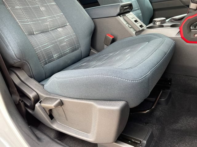 Used 2026 Ford Bronco Heritage Edition AWD/4WD image 35