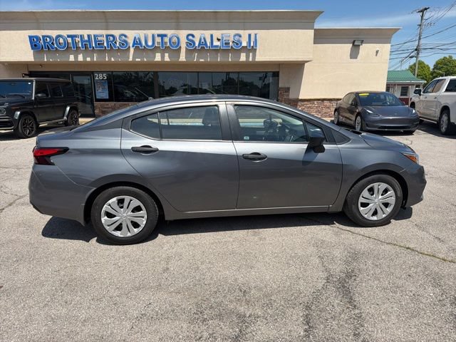 Used 2021 Nissan Versa S FWD image 6