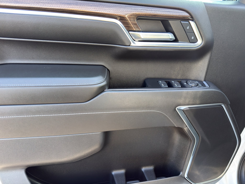 Used 2022 Chevrolet Silverado 1500 RST image 14