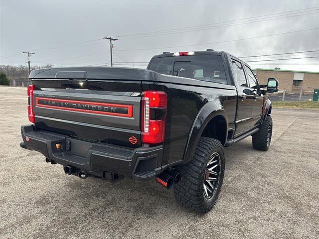 New 2026 Ford F250 Lariat w/ Black Appearance Package image 4