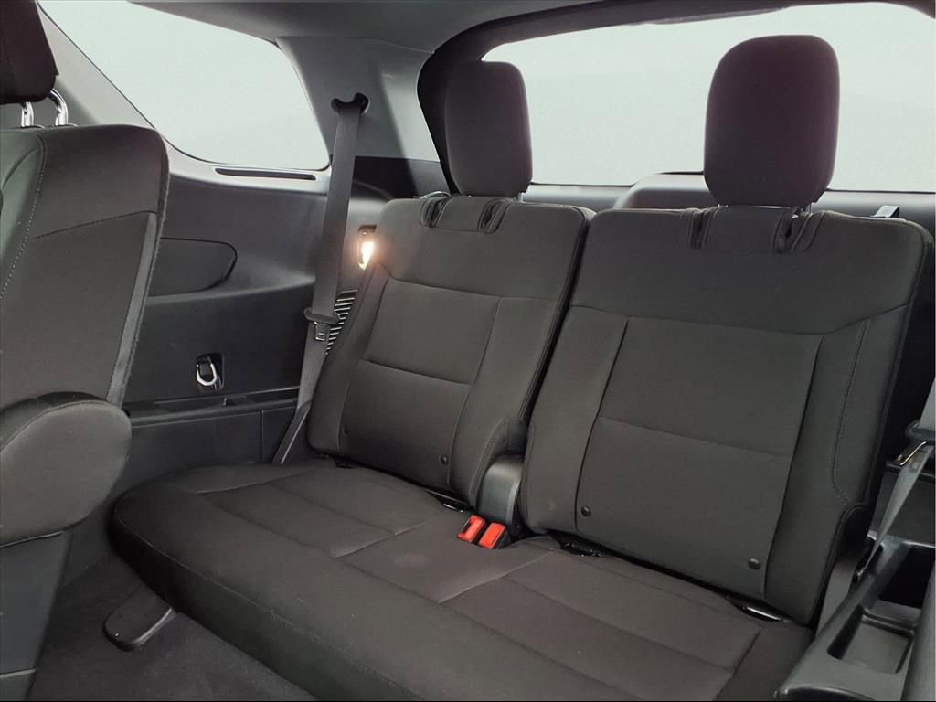 Used 2023 Ford Explorer XLT image 24