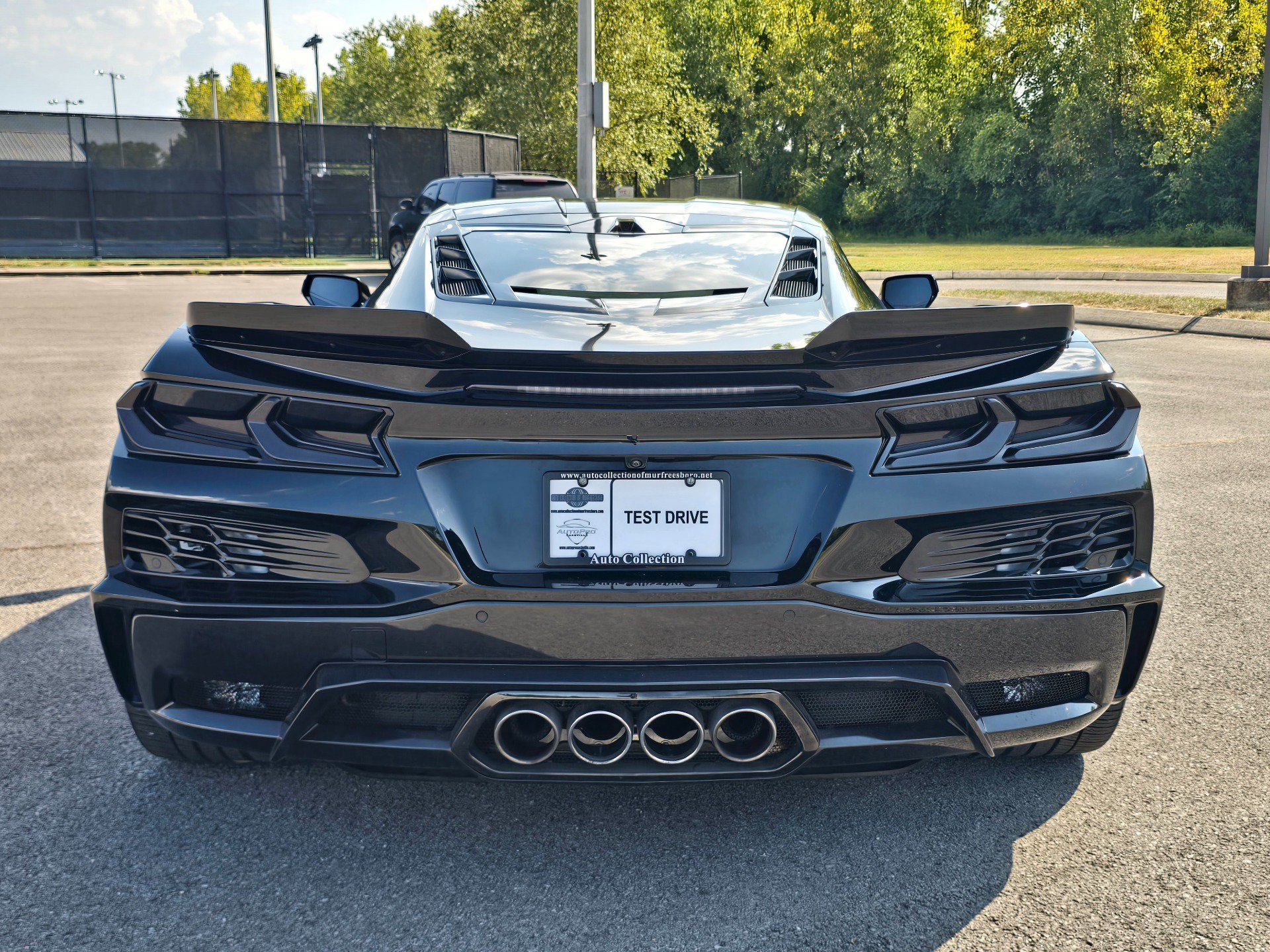 Used 2025 Chevrolet Corvette Z06 RWD image 6