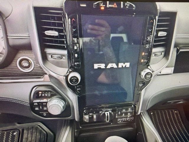 Used 2023 RAM 1500 Limited AWD/4WD image 12