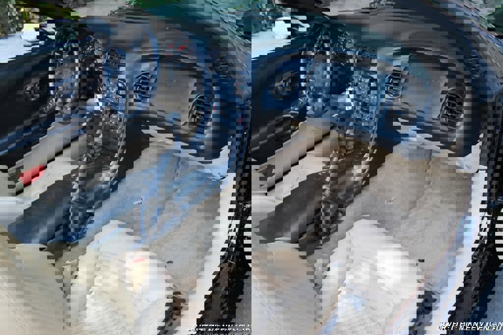 Used 2002 Chevrolet Corvette Convertible w/ Preferred Equipment Group2 image 38