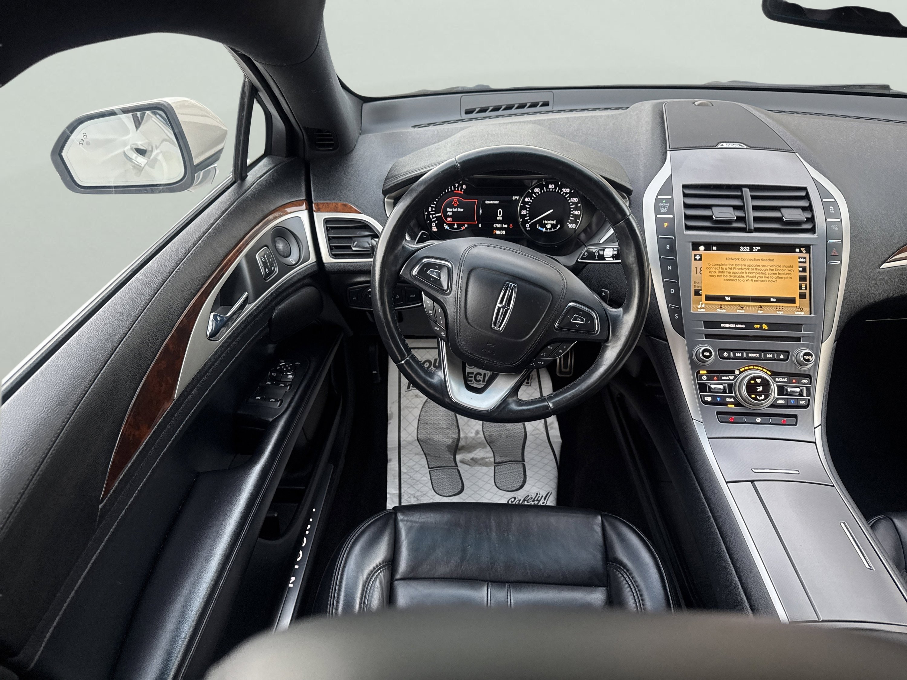 Used 2019 Lincoln MKZ Reserve w/ Reserve Plus Package image 15