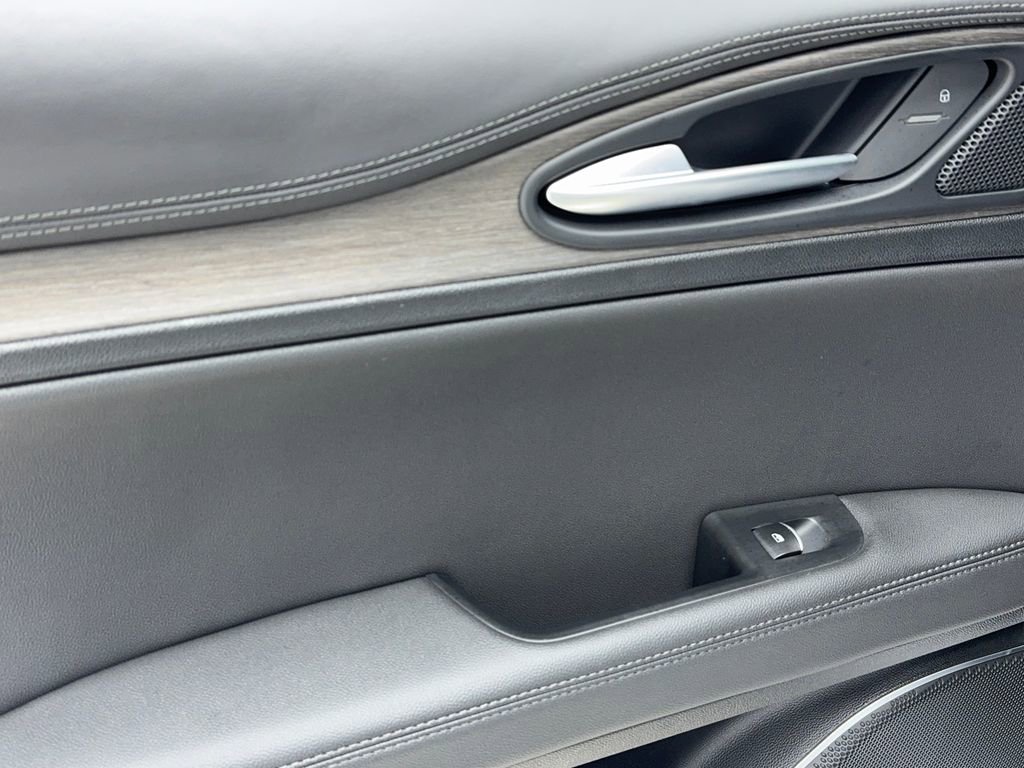 Used 2022 Alfa Romeo Stelvio Ti AWD/4WD image 35