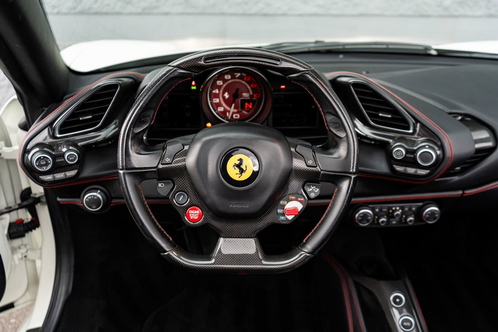 Used 2017 Ferrari 488 Spider image 30