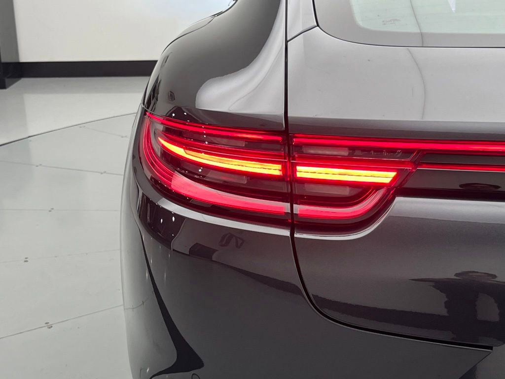 Used 2019 Porsche Panamera 4 image 33