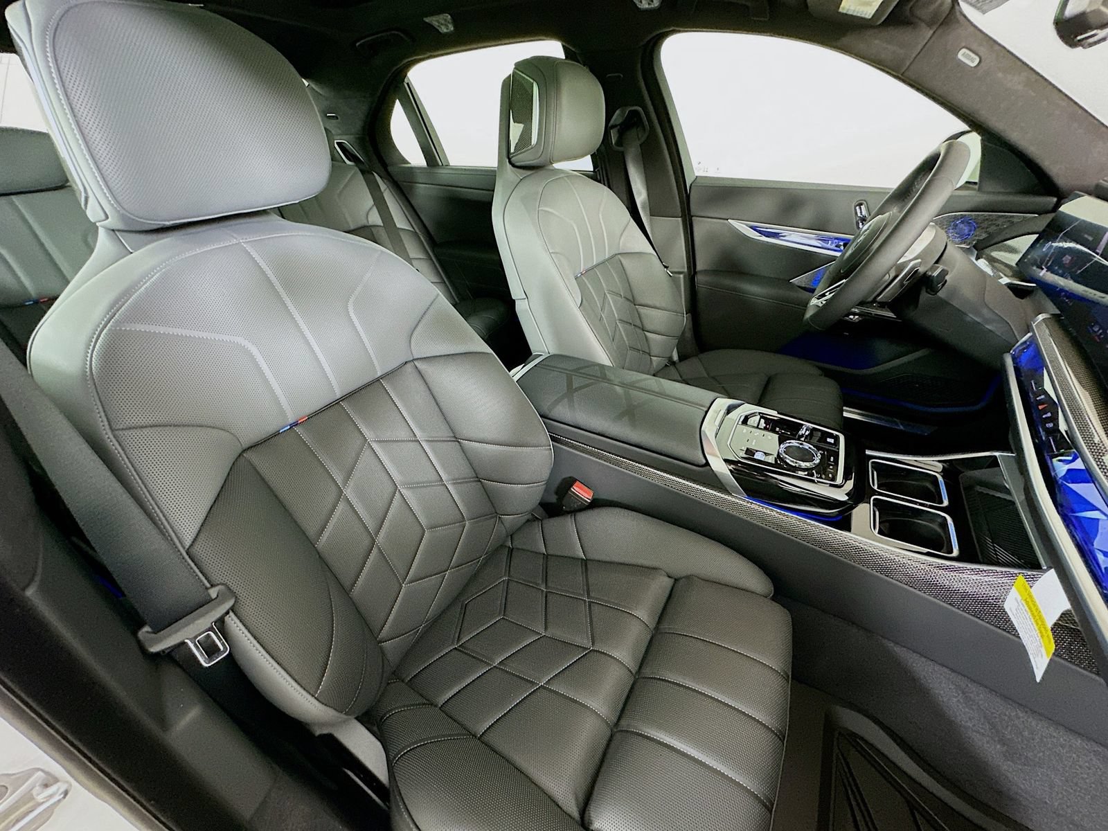 New 2026 BMW 760i xDrive w/ Executive Package AWD/4WD image 45