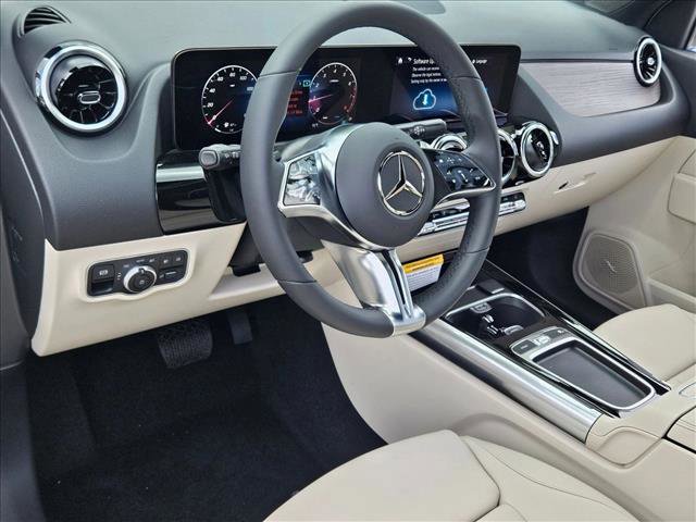 New 2026 Mercedes-Benz GLA 250 image 3