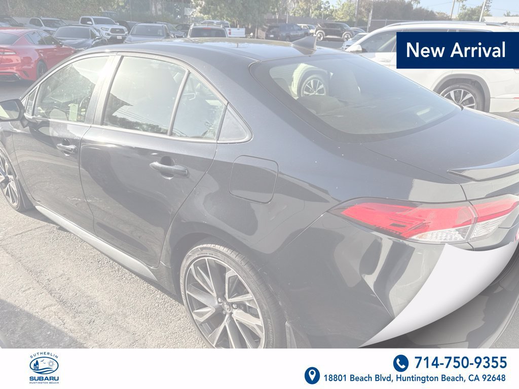 Used 2020 Toyota Corolla SE FWD image 2