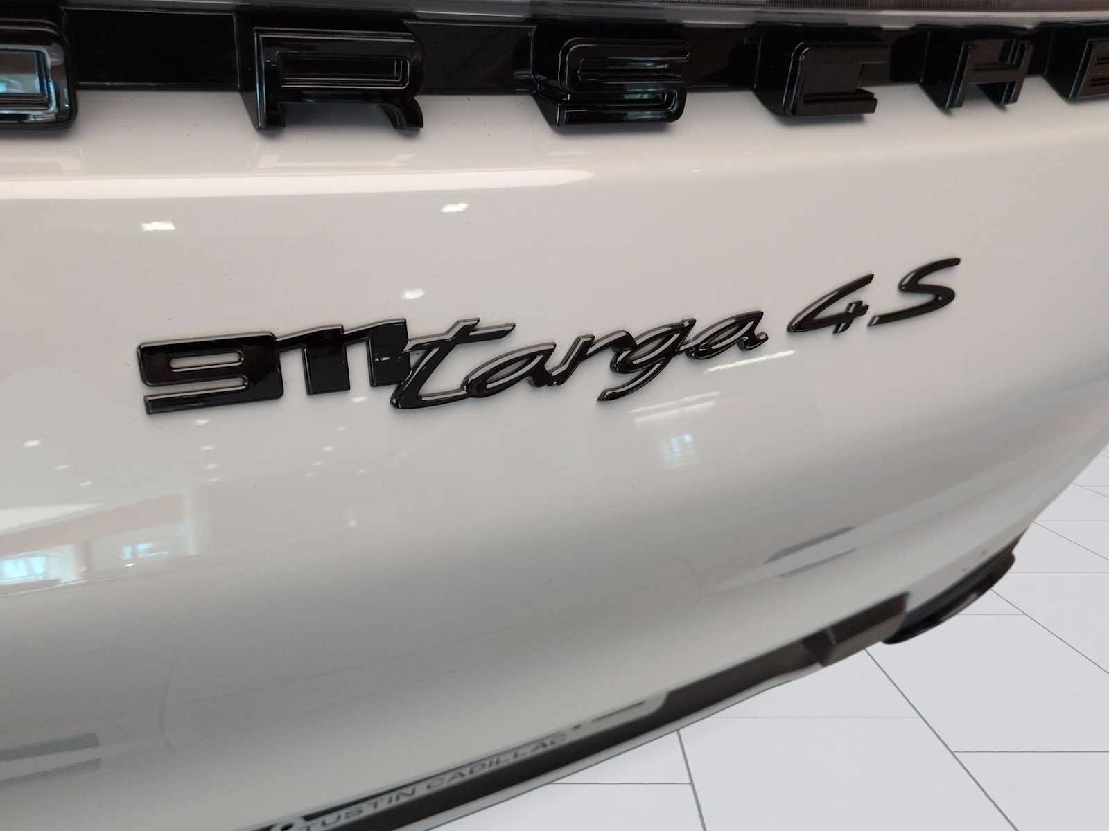 Used 2023 Porsche 911 Targa 4S AWD/4WD image 9