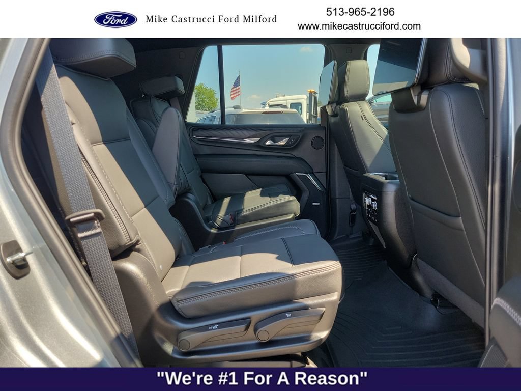 Used 2024 GMC Yukon Denali w/ Advanced Technology Package AWD/4WD image 28