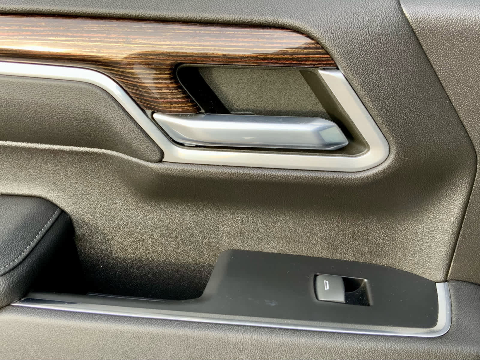 Certified 2022 GMC Sierra 1500 Elevation image 55