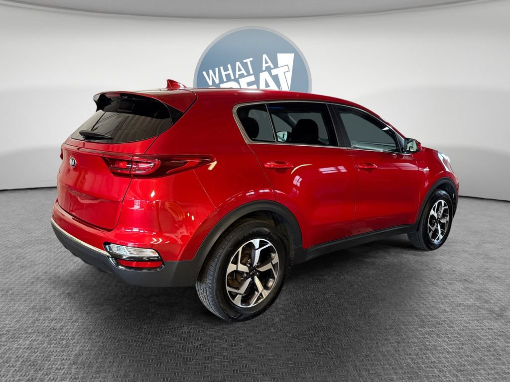 Certified 2022 Kia Sportage LX AWD/4WD image 3