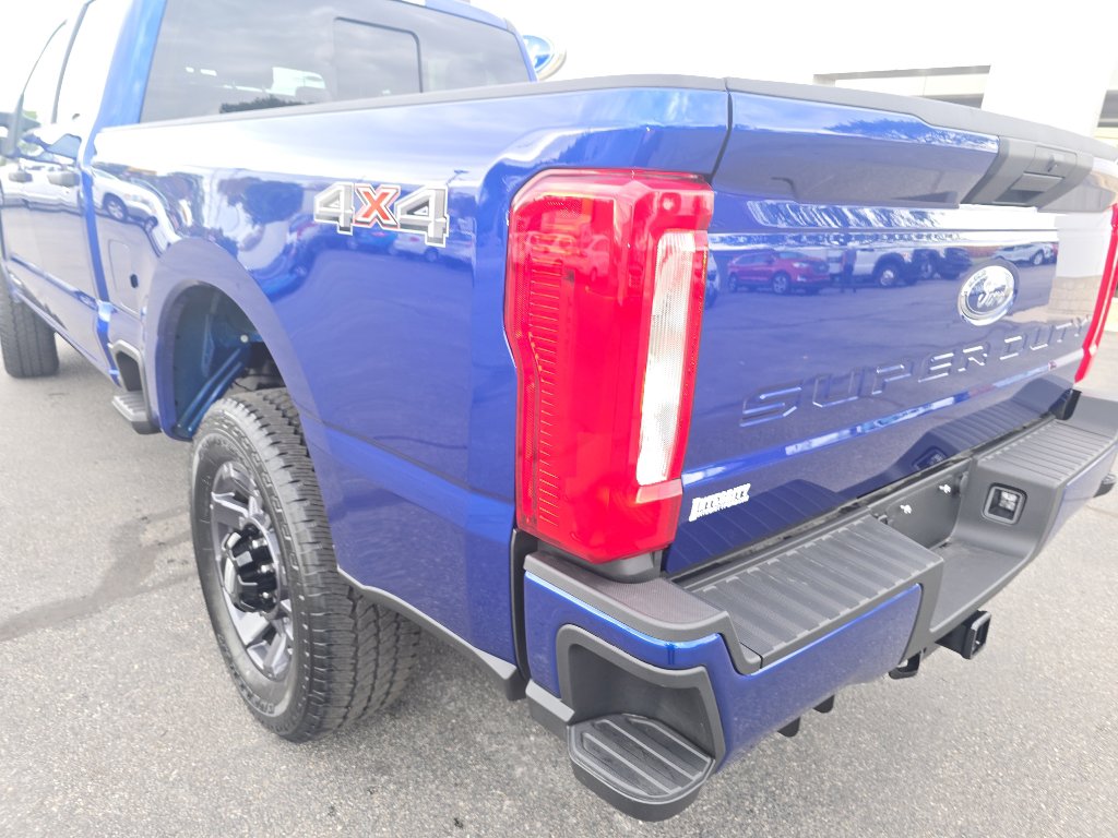 New 2026 Ford F350 XL image 9