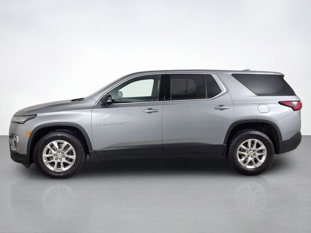 Used 2023 Chevrolet Traverse LS image 6