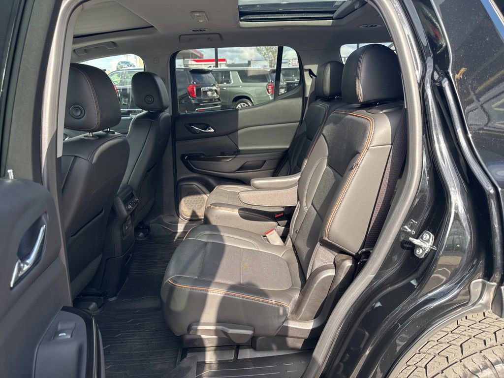 Used 2023 GMC Acadia AT4 w/ Technology Package image 27