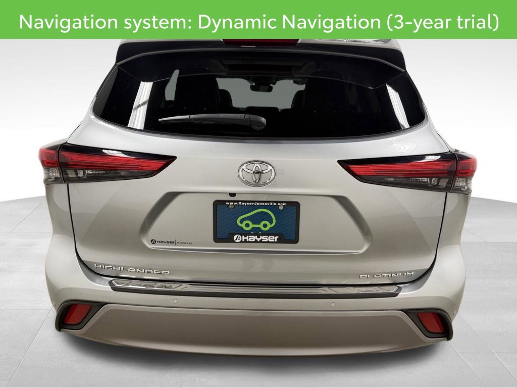 Used 2022 Toyota Highlander Platinum AWD/4WD image 6