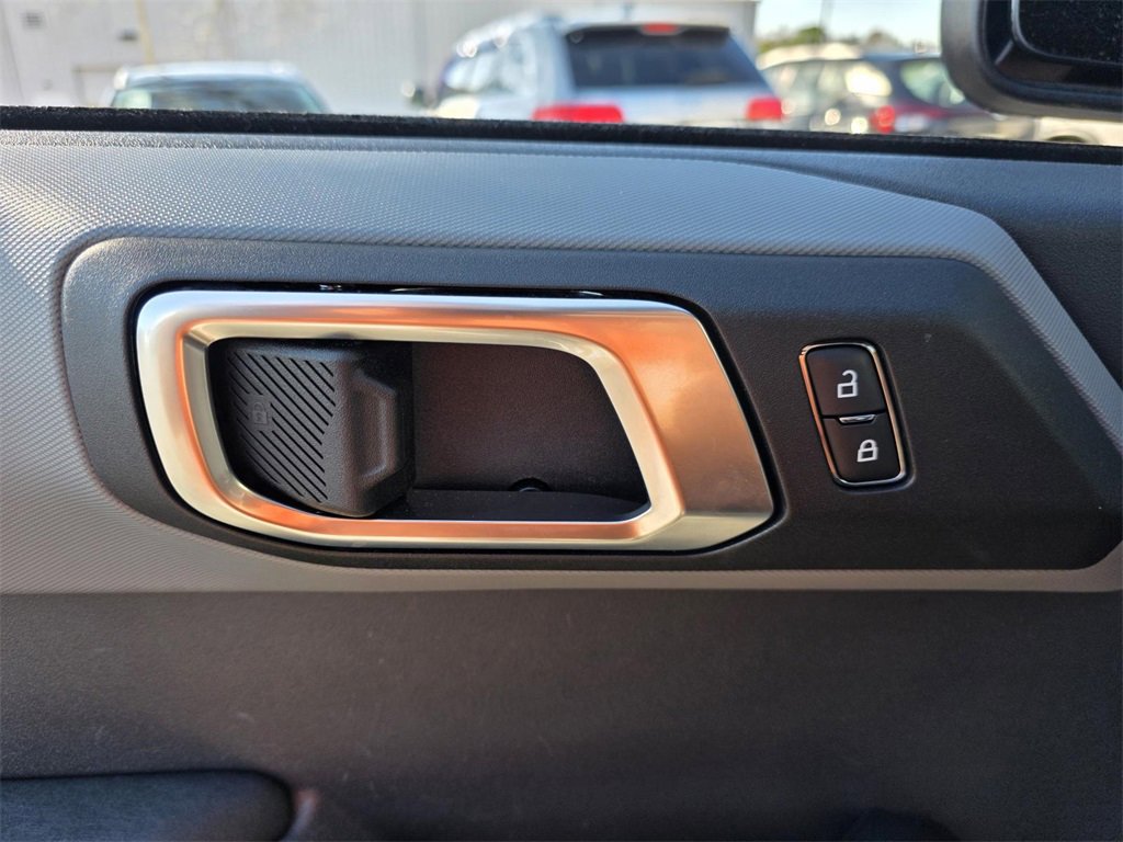 Used 2024 Ford Bronco Big Bend image 14