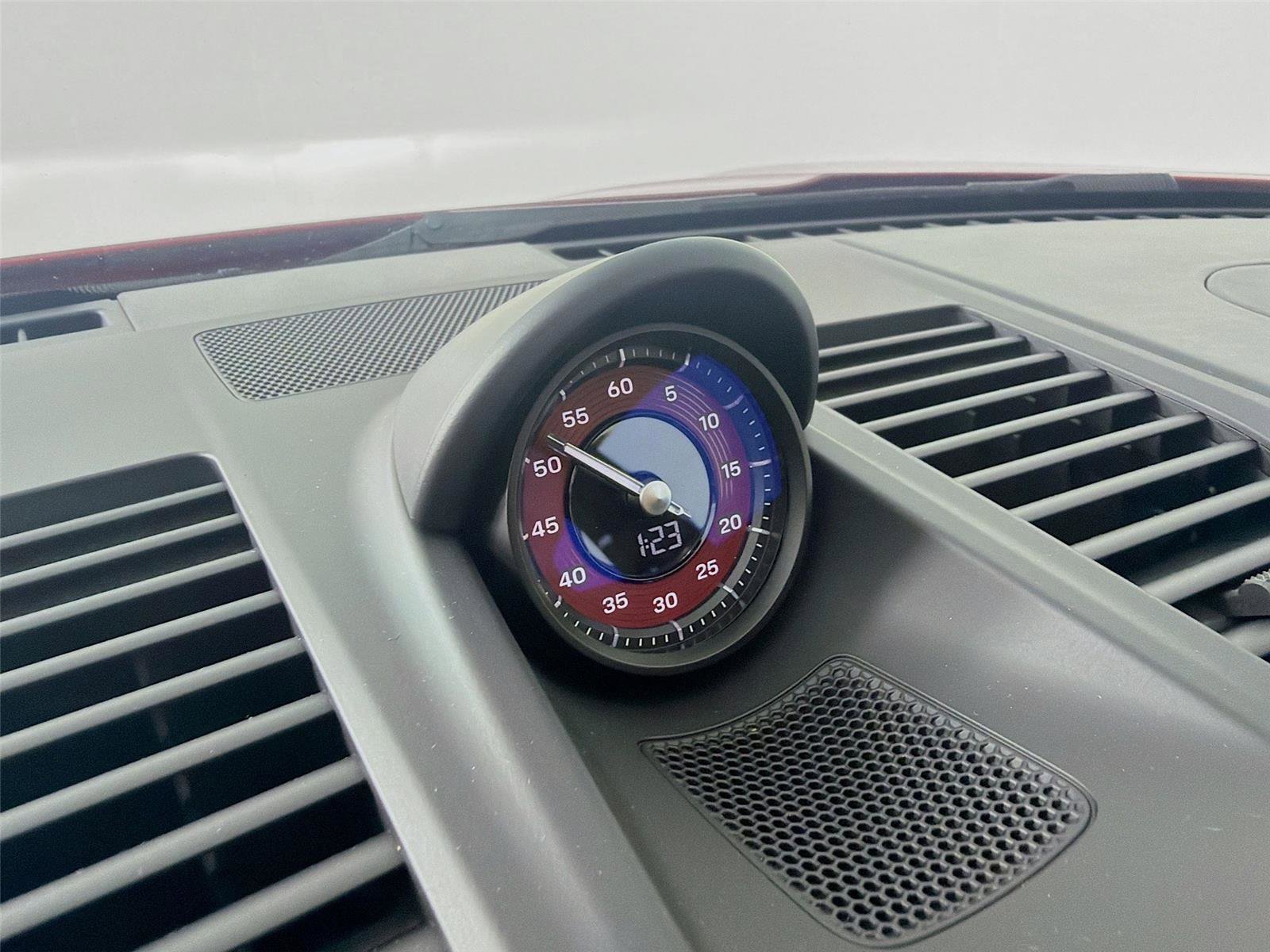 Certified 2025 Porsche 911 Carrera GTS image 16