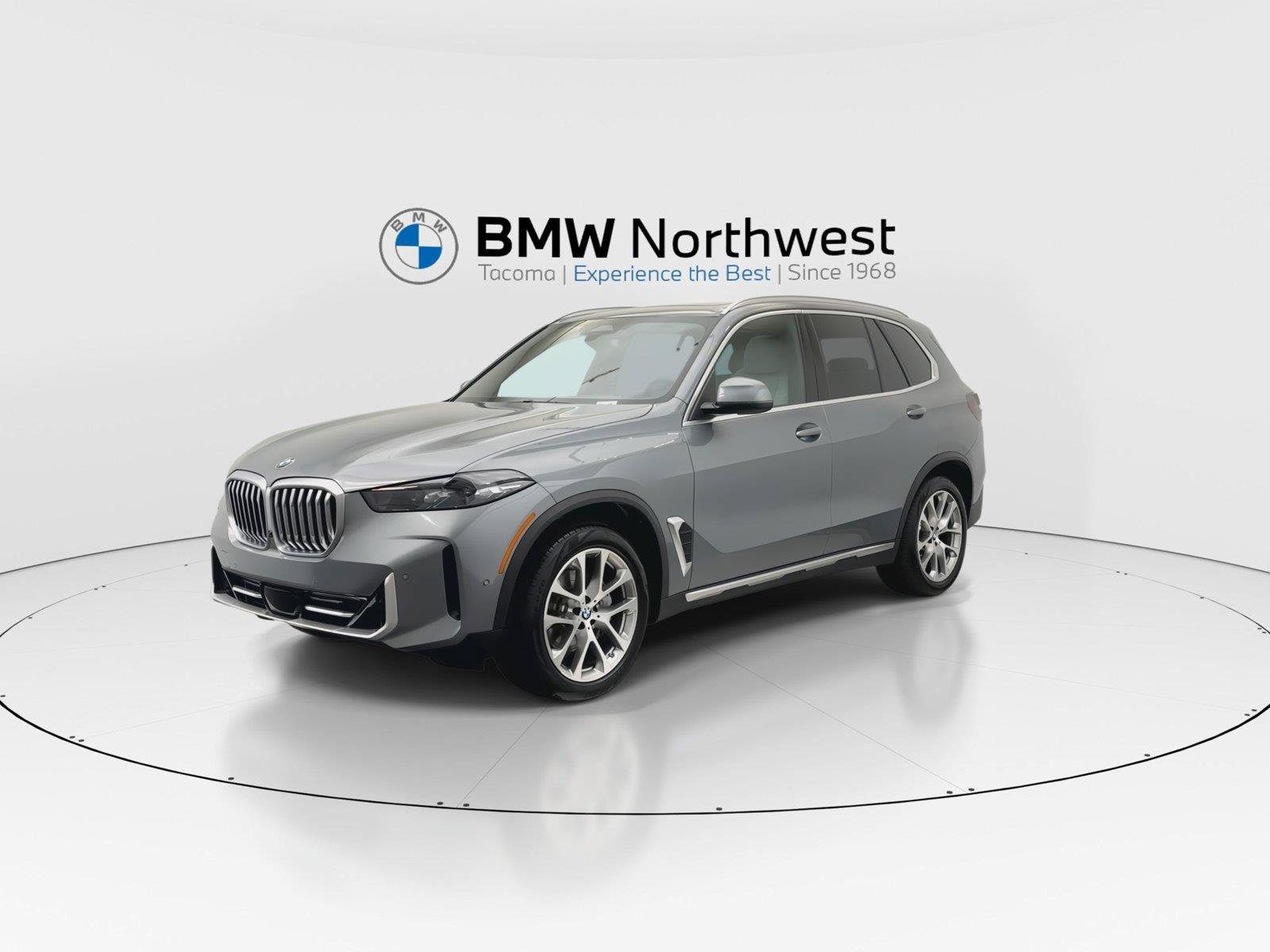 Used 2024 BMW X5 xDrive40i AWD/4WD image 9