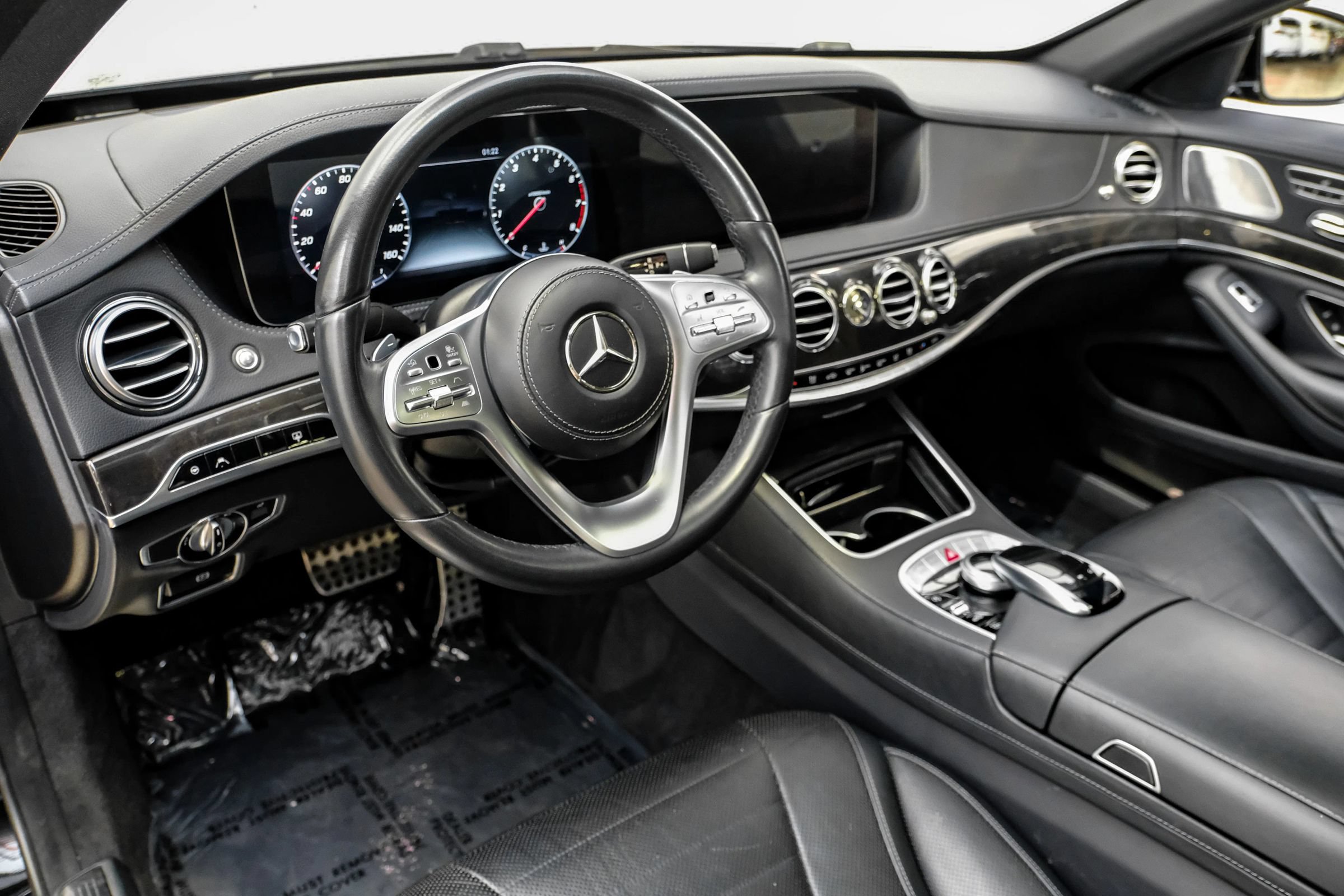 Used 2020 Mercedes-Benz S 560 Sedan image 11